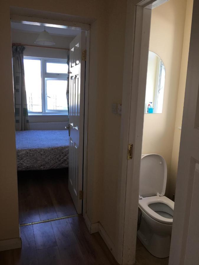Double Rooms & Twin Rooms Rahoon Galway Esterno foto