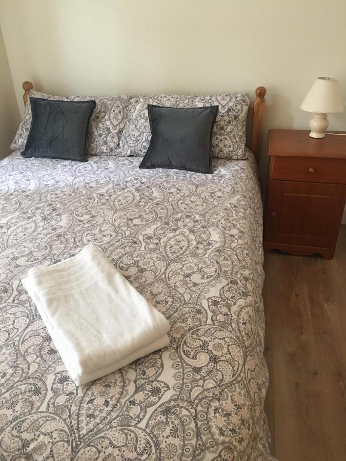 Double Rooms & Twin Rooms Rahoon Galway Esterno foto