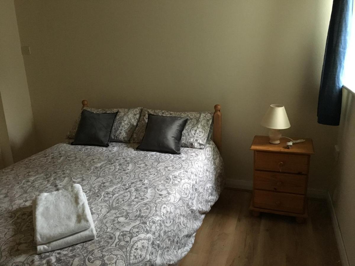 Double Rooms & Twin Rooms Rahoon Galway Esterno foto
