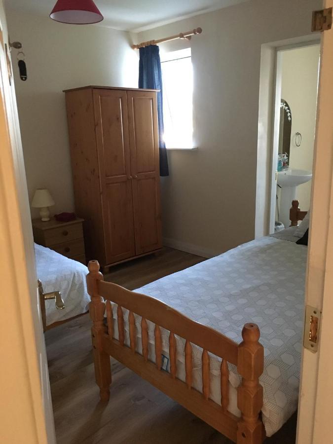 Double Rooms & Twin Rooms Rahoon Galway Esterno foto