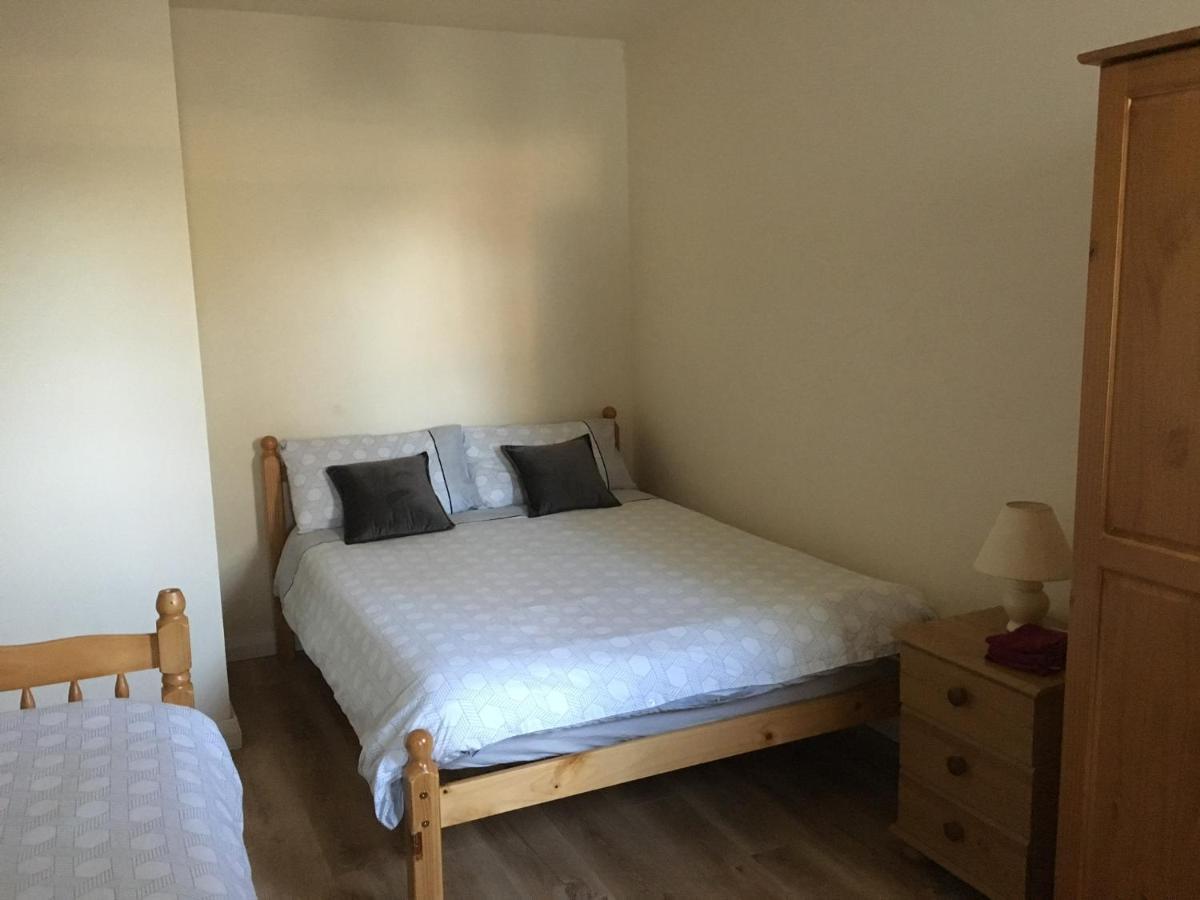 Double Rooms & Twin Rooms Rahoon Galway Esterno foto