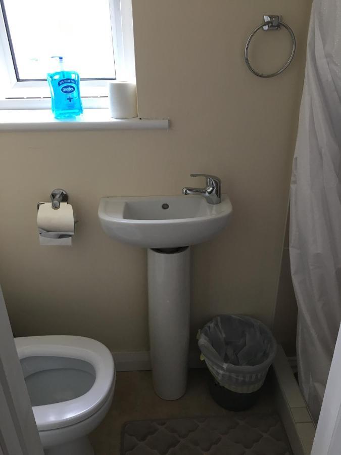 Double Rooms & Twin Rooms Rahoon Galway Esterno foto